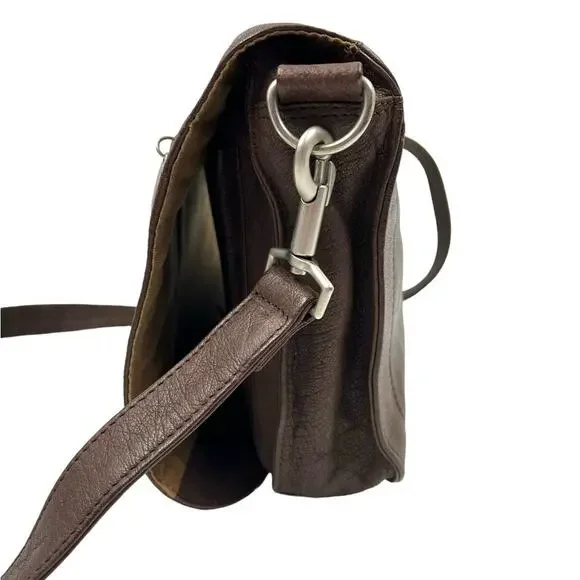 Kenneth Cole Boho Vintage 90s Y2K Boho Aged Leather Crossbody Flap Saddle Bag